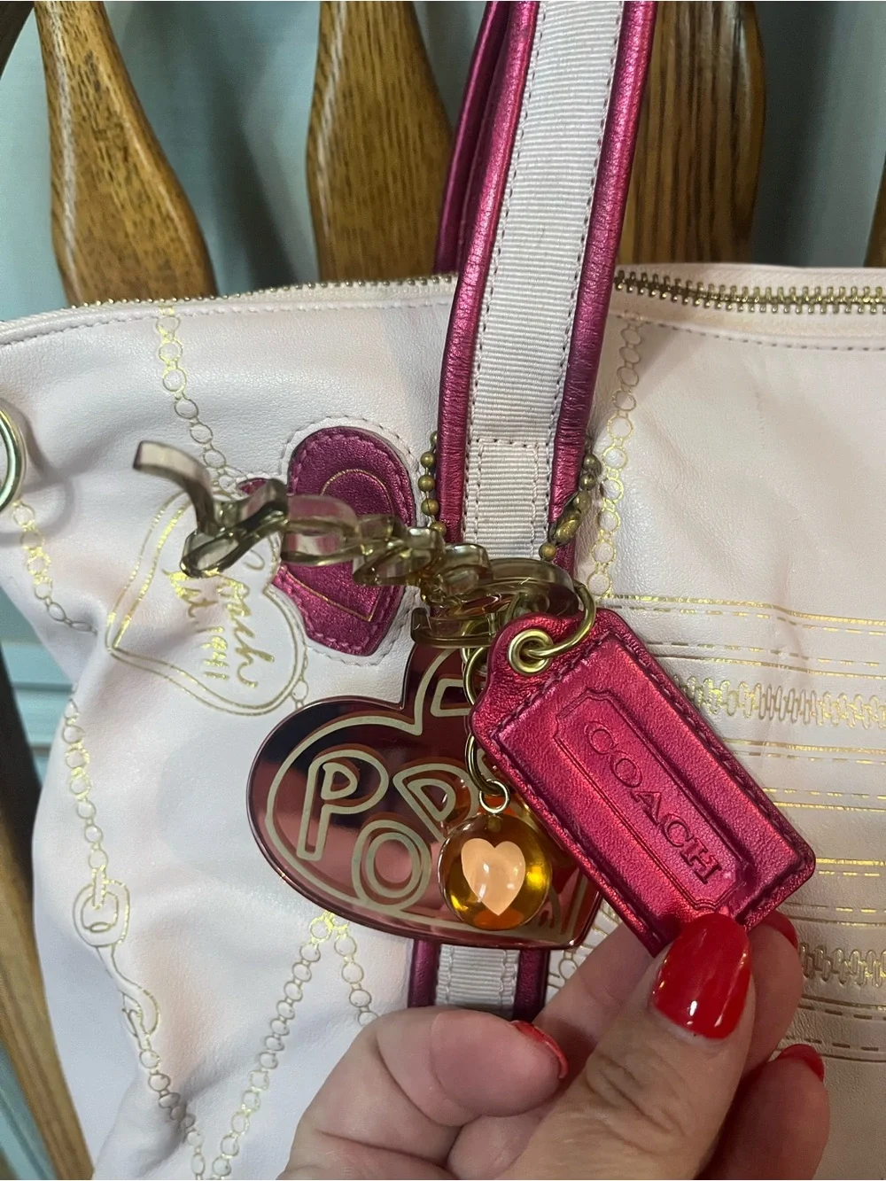 Rare- Coach poppy love tote - style 14551 with Charm Details. Y2K coach poppy.